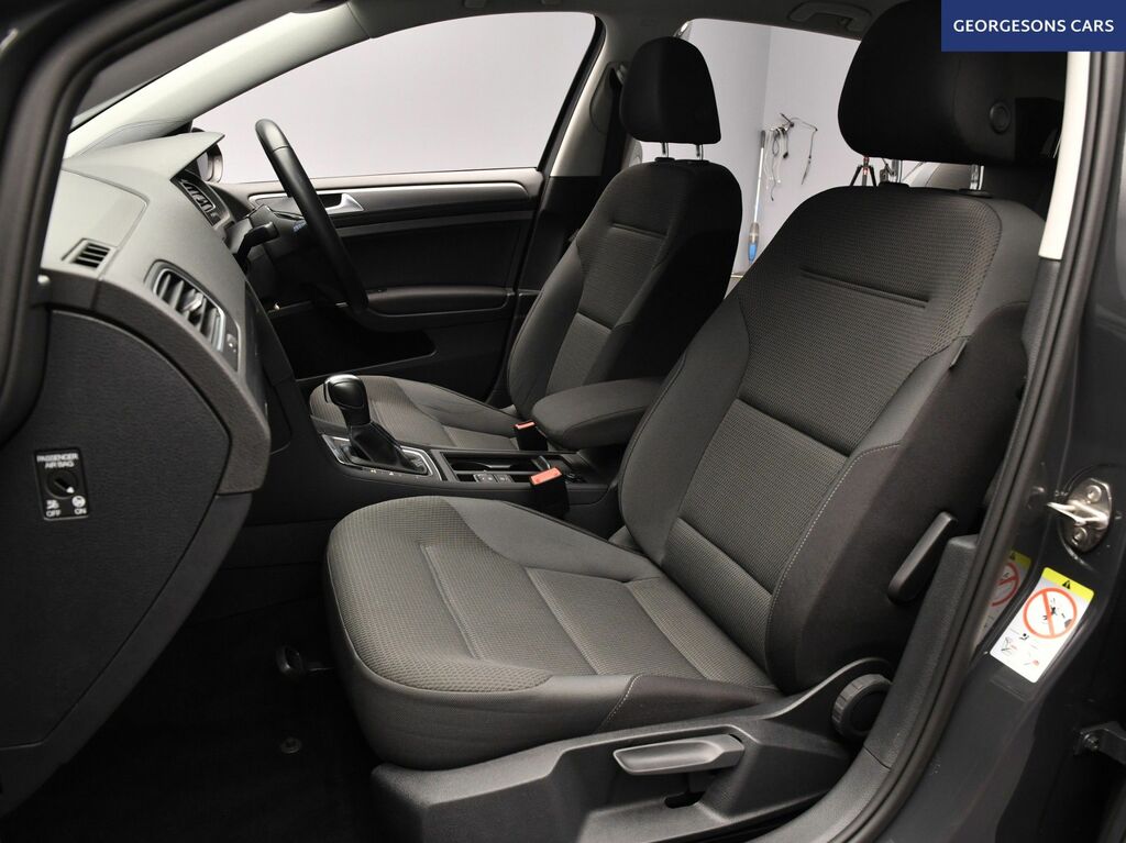 Volkswagen e-Golf 99Kw E-golf 35Kwh Black #14