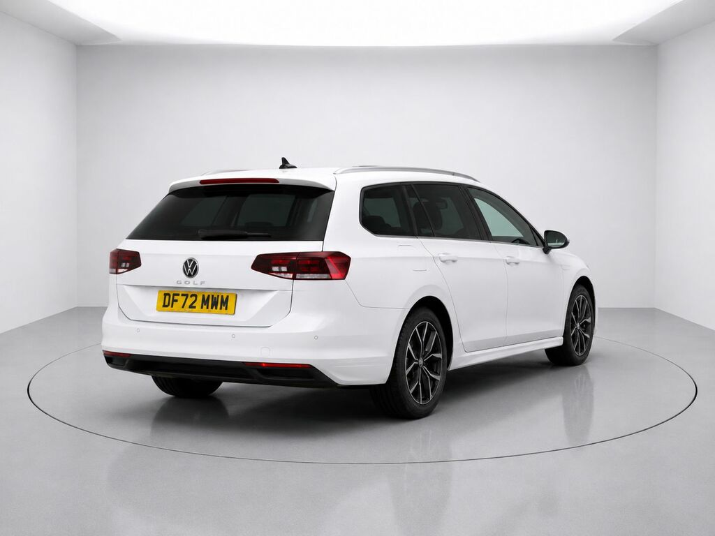 Volkswagen Passat Tsi Evo Sel Estate White #3