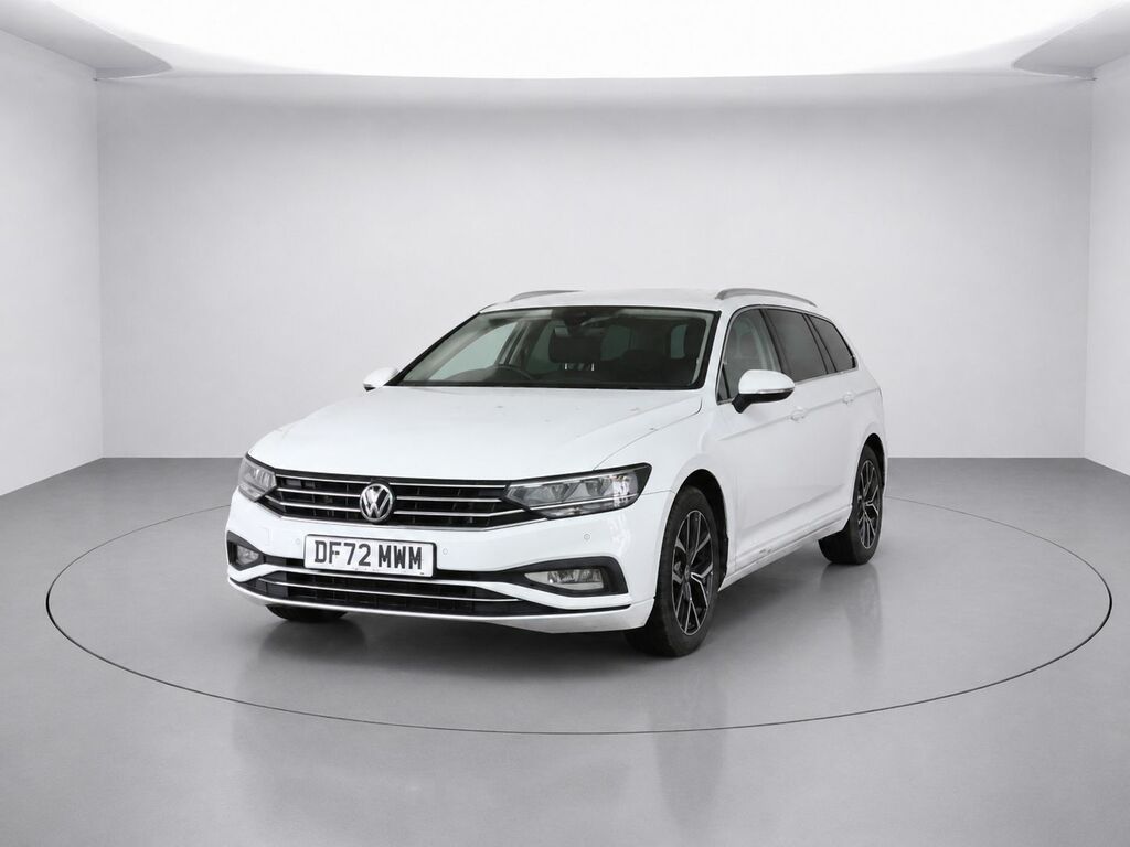 Volkswagen Passat Tsi Evo Sel Estate White