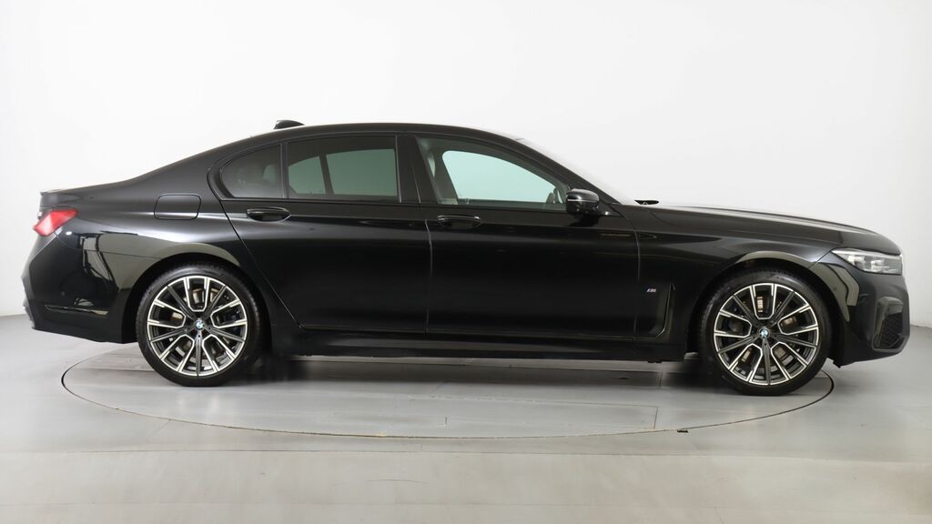 BMW 7 Series 740D M Sport Saloon Black #2