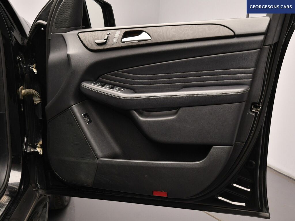 Mercedes-Benz M Class 3.0 Ml350 Bluetec Amg Black #19