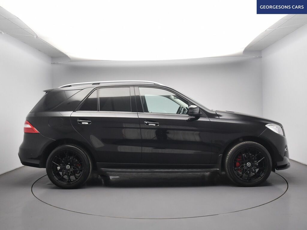 Mercedes-Benz M Class Ml250 Bluetec Amg Sport Black #5