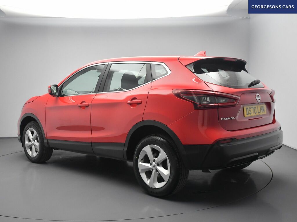 Nissan Qashqai Dig-t Acenta Premium Suv Red