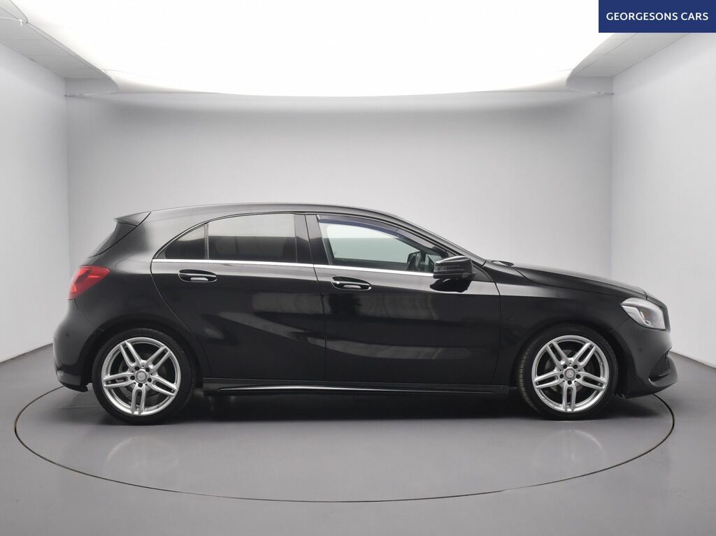 Mercedes-Benz A Class A180 Amg Line Premium Black #5