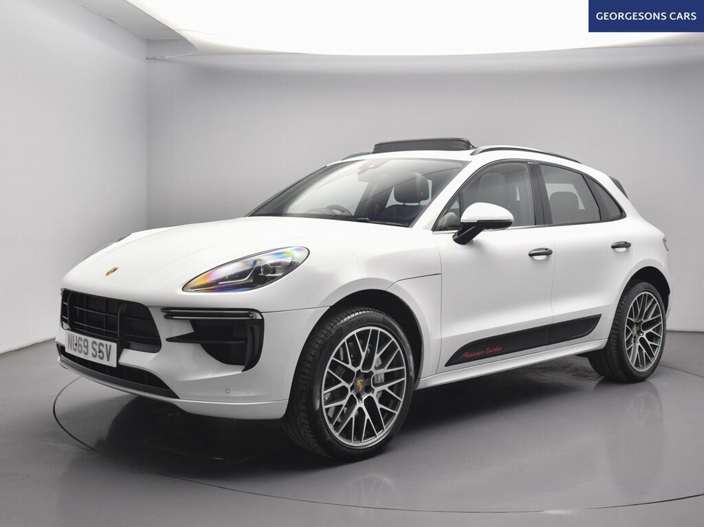 Porsche Macan V6 Turbo Suv White #4
