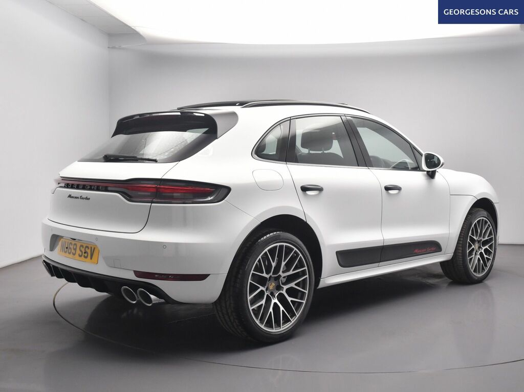 Porsche Macan V6 Turbo Suv White #6