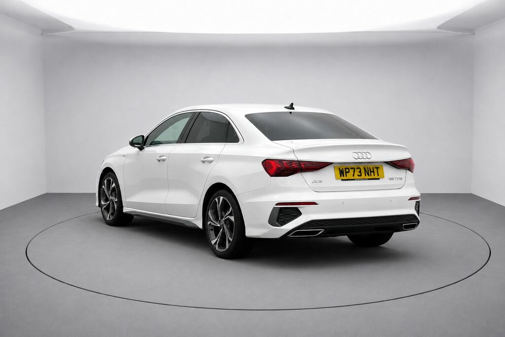 Audi A3 Tfsi 35 S Line WP73NHT White