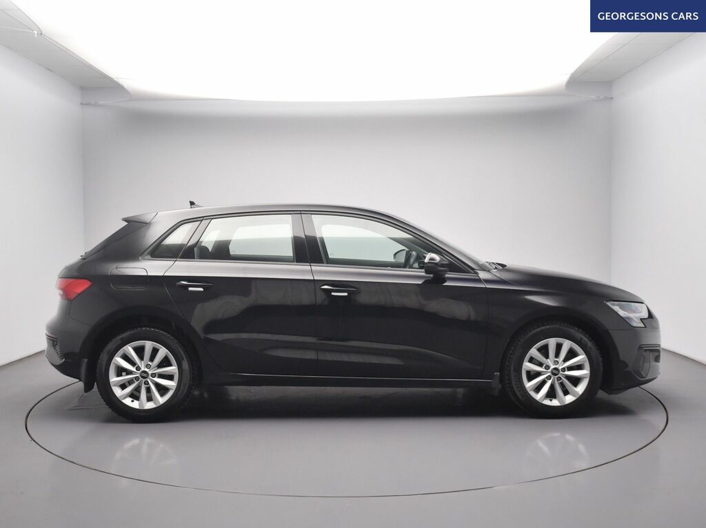 Audi A3 Tfsi 30 Technik Sportback Black #5