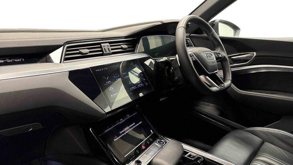 Audi E-Tron S S Line Sportback Black #4