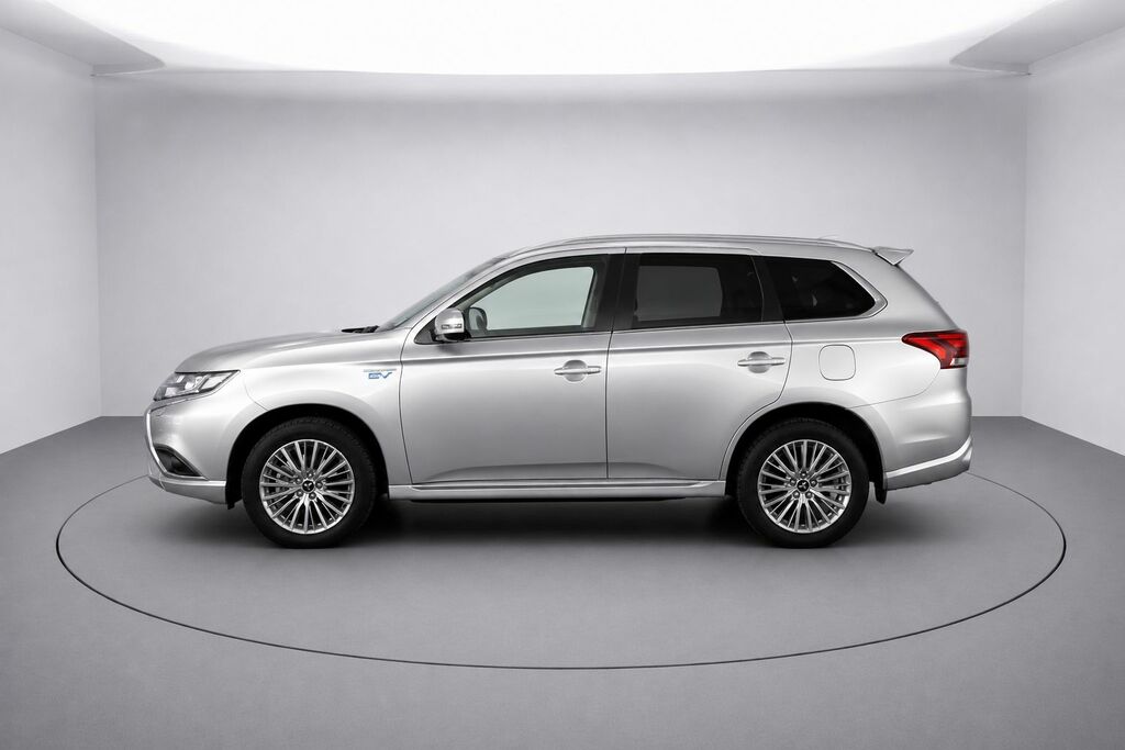 Mitsubishi Outlander Twinmotor 13.8Kwh Juro Suv Silver #3