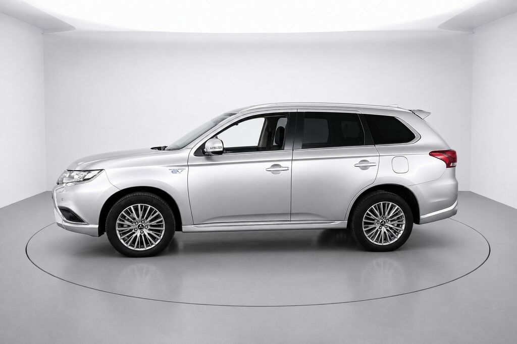Mitsubishi Outlander Twinmotor 13.8Kwh Juro Suv Silver #3
