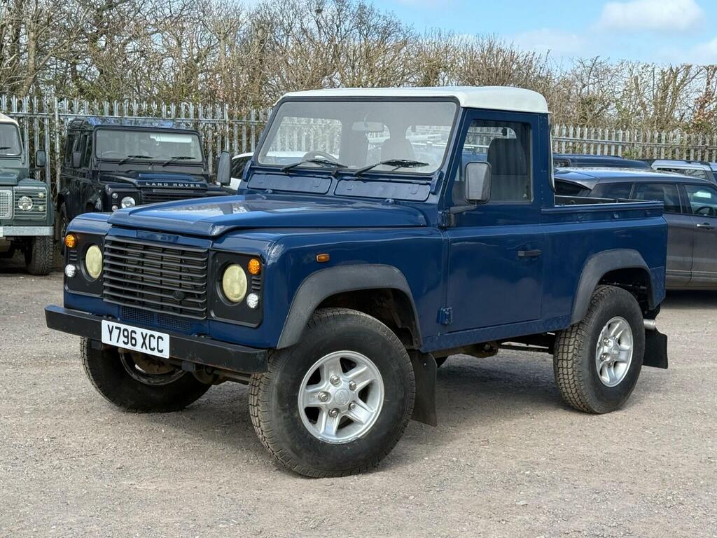 Land Rover Defender 90 2.5 Td5 Y796XCC Blue