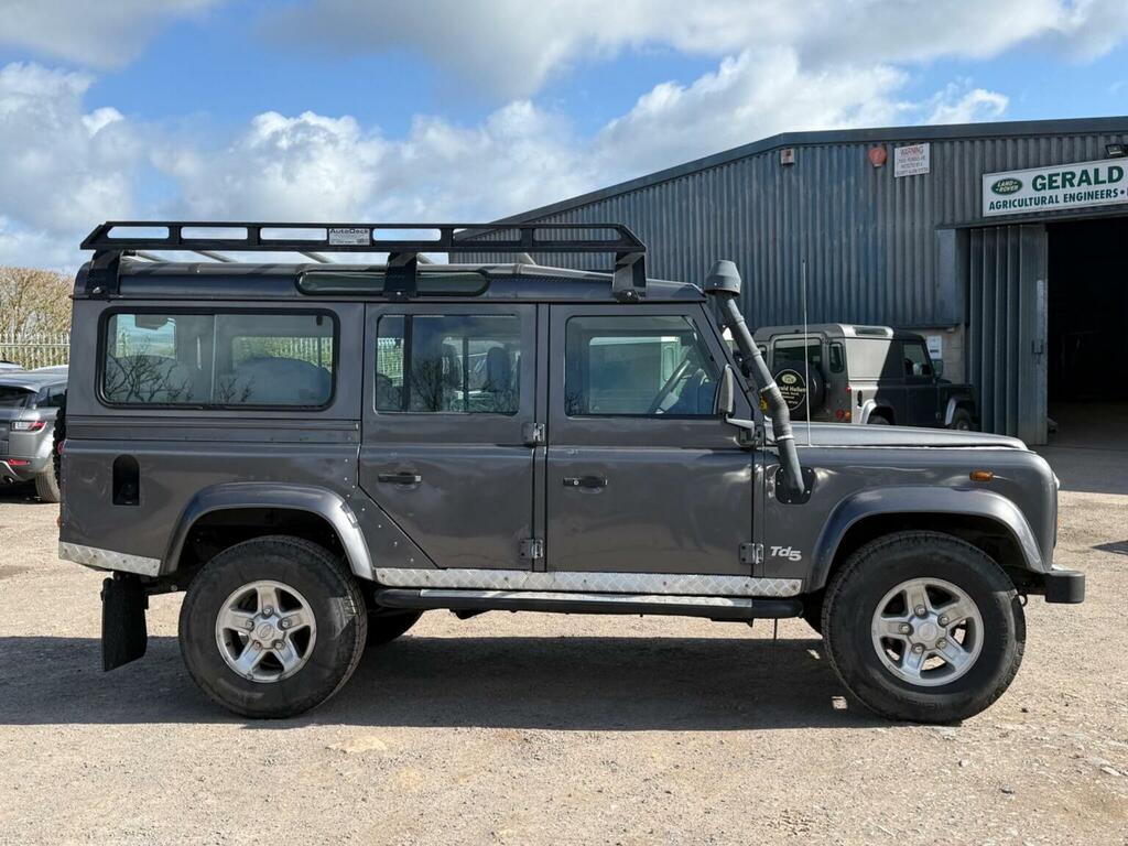 Land Rover Defender 110 2.5 Td5 Mwb White #12