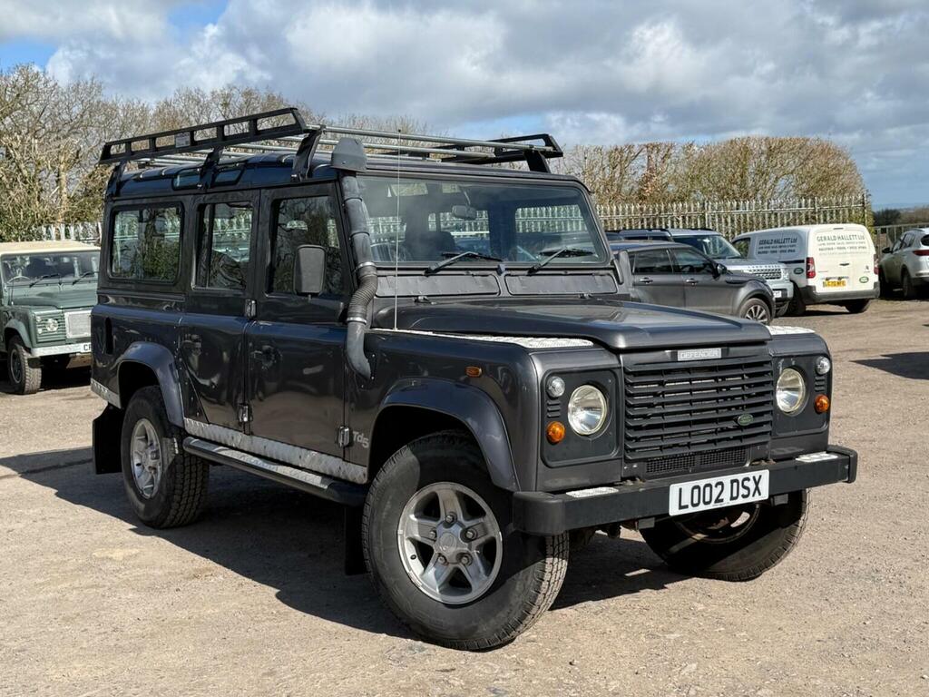 Land Rover Defender 110 2.5 Td5 Mwb White #3
