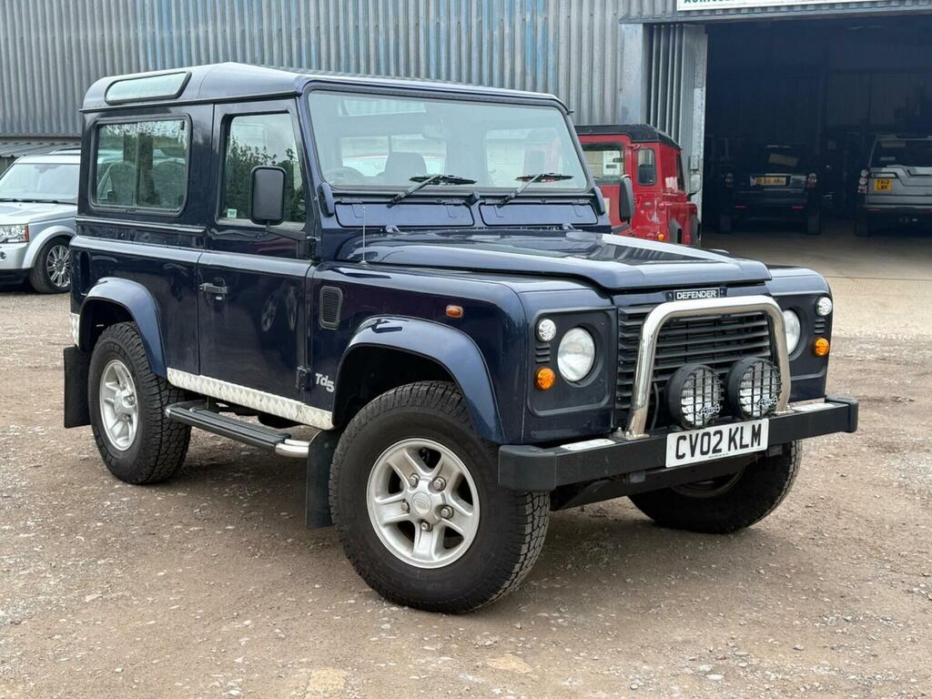 Land Rover Defender 90 90 Td5 County Hard Black #20