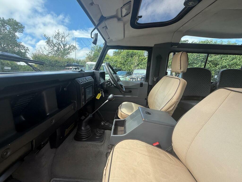 Land Rover Defender 90 90 Td5 Green #22