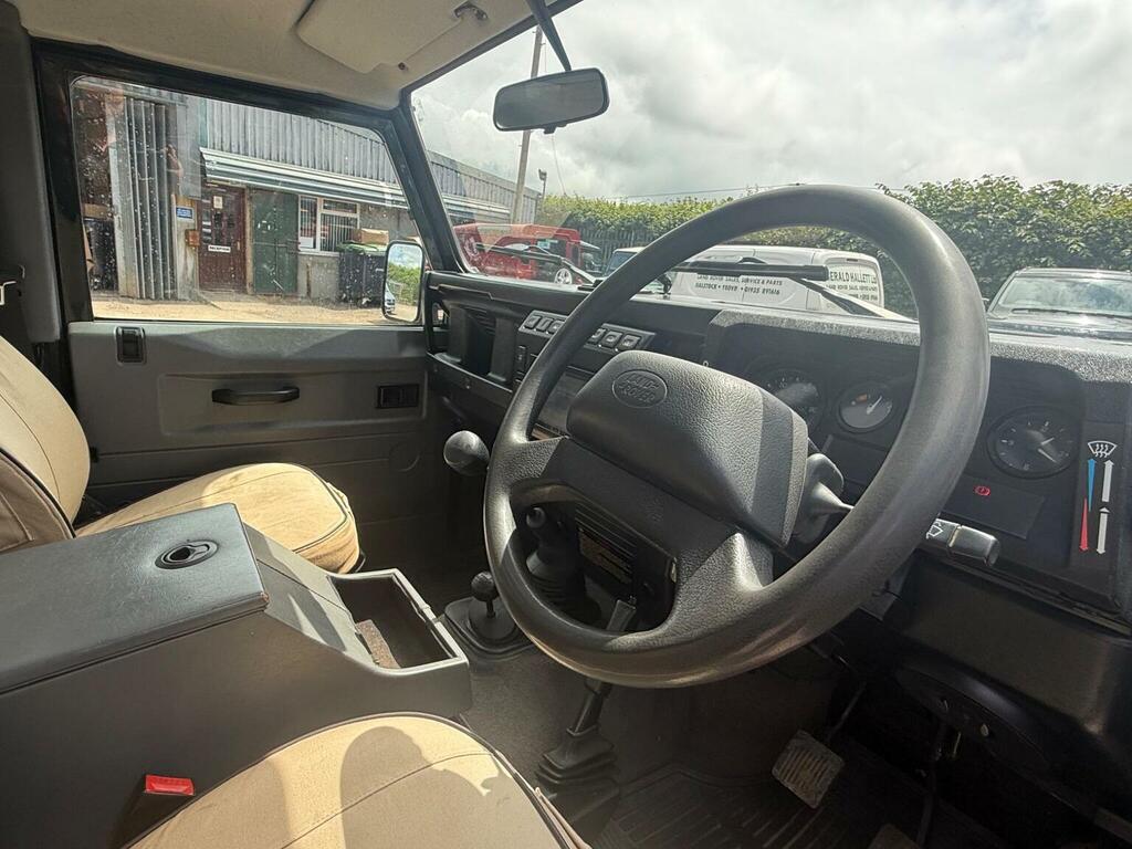 Land Rover Defender 90 90 Td5 Green #18