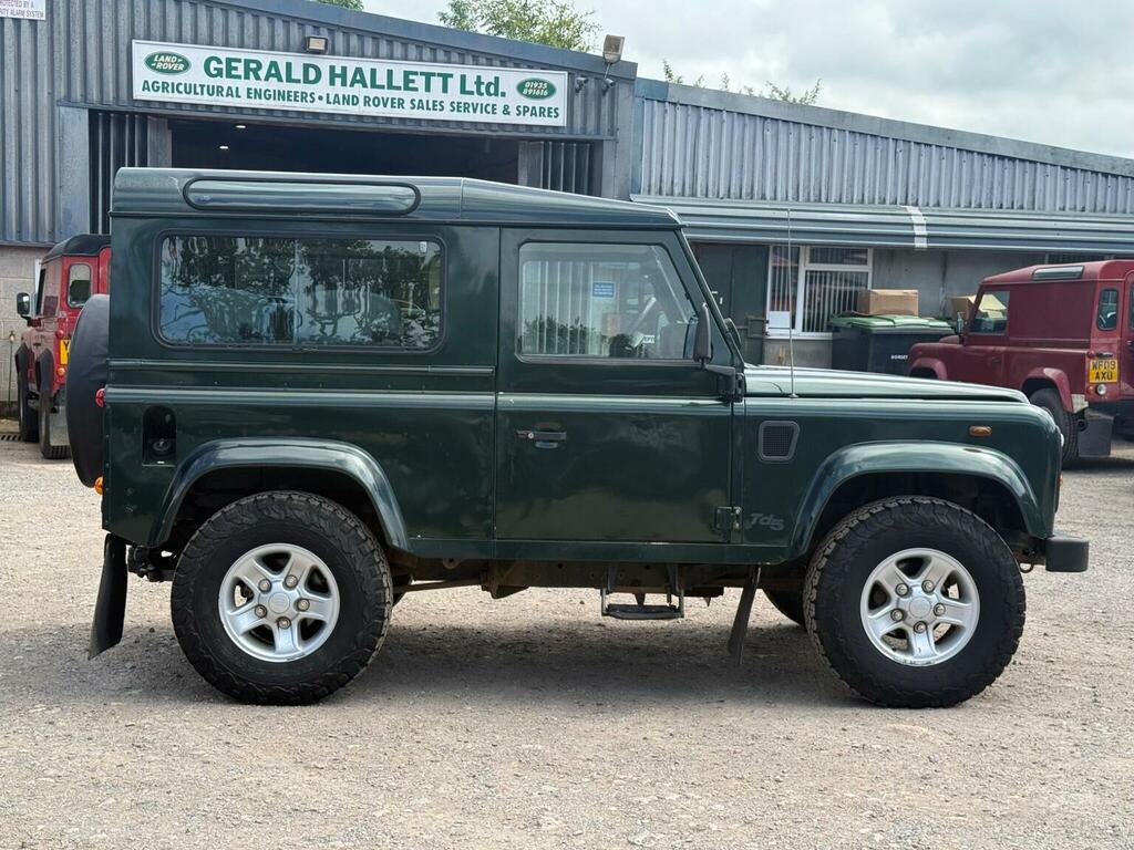 Land Rover Defender 90 90 Td5 Green #12