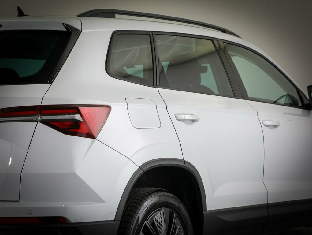 Skoda Karoq 1.5L Se Drive URZ3990 White #6