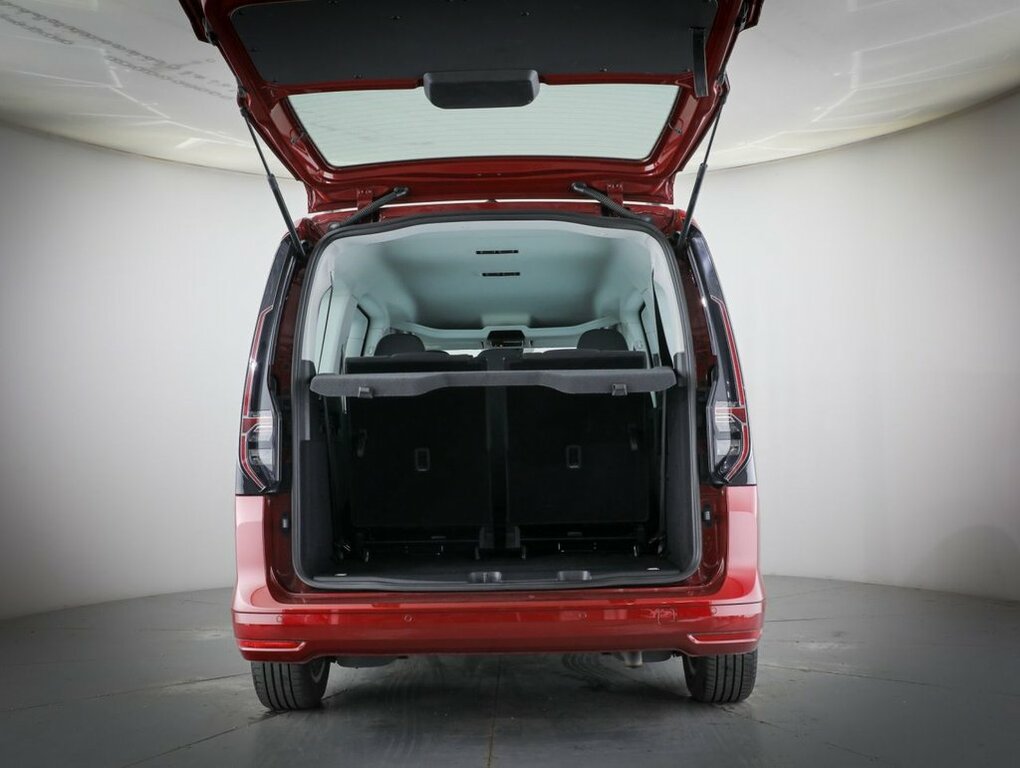 Volkswagen Caddy Maxi Life 1.5L Null Silver #10