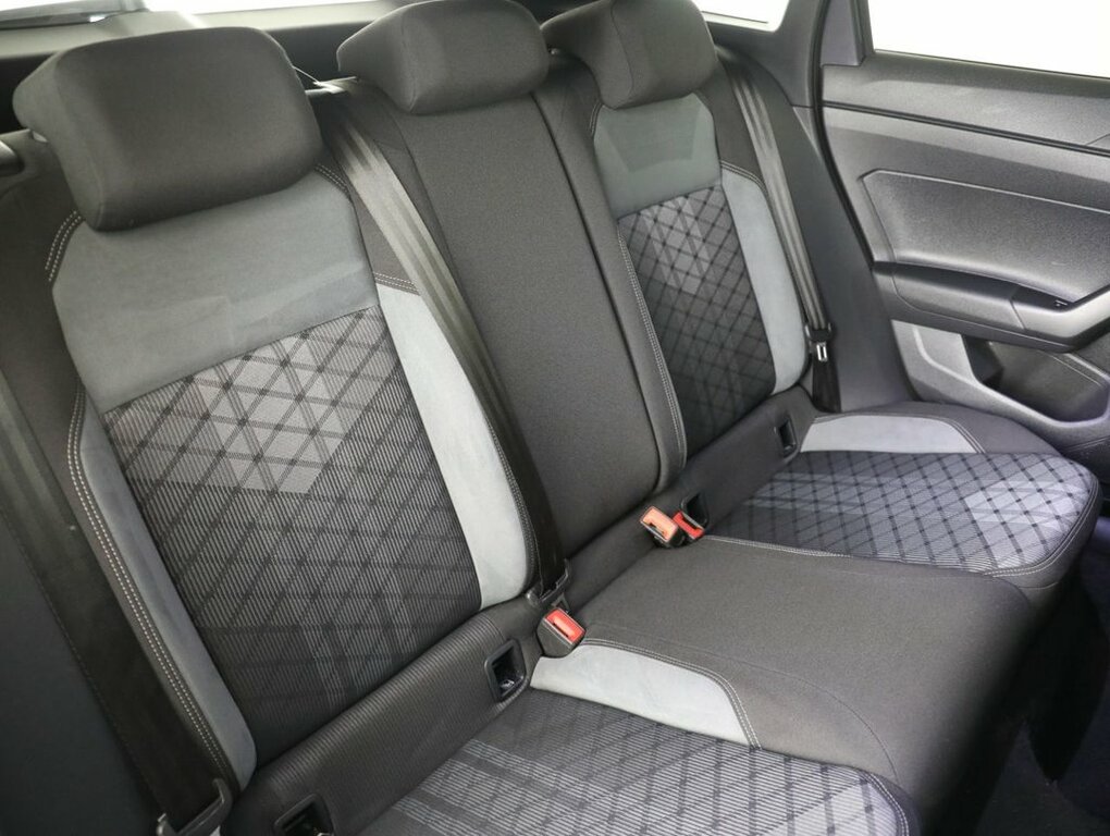 Volkswagen Taigo 1.0 Tsi 115 Match Grey #34