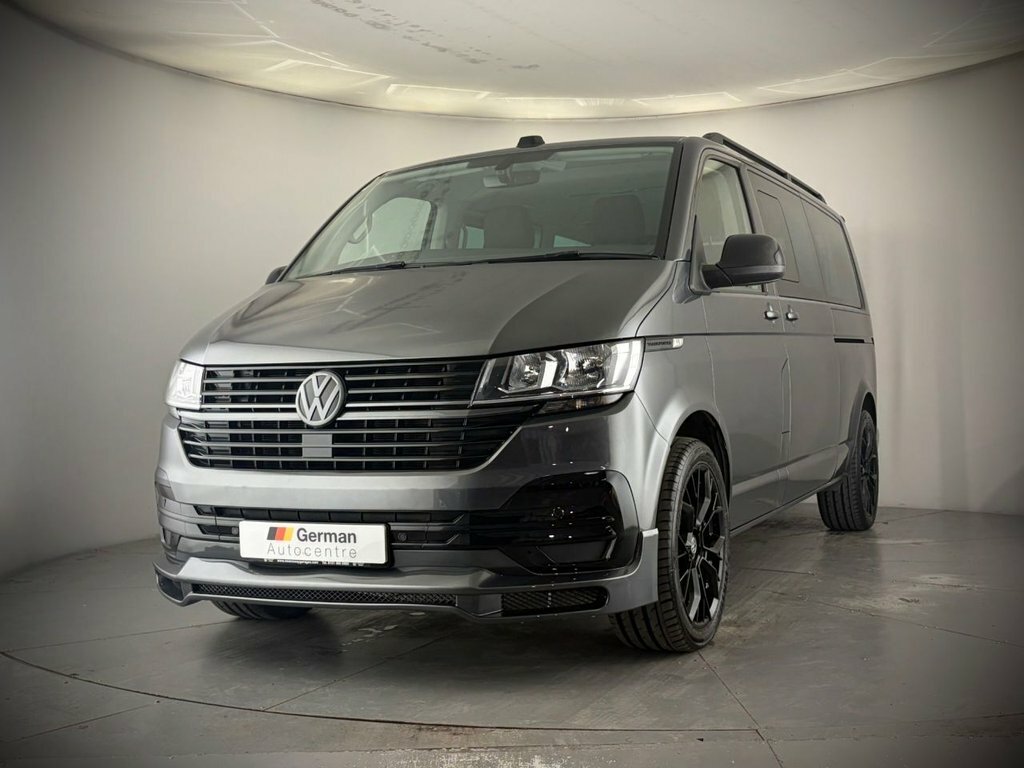 Volkswagen Transporter Shuttle Tdi Se Black #15