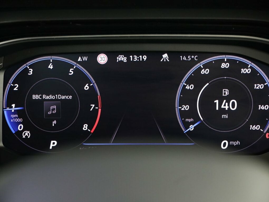 Volkswagen Taigo R-line Grey #22