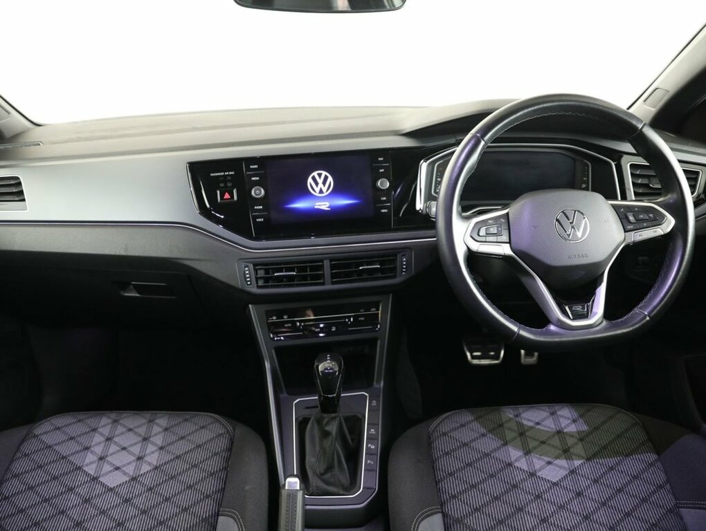 Volkswagen Taigo R-line Grey #25