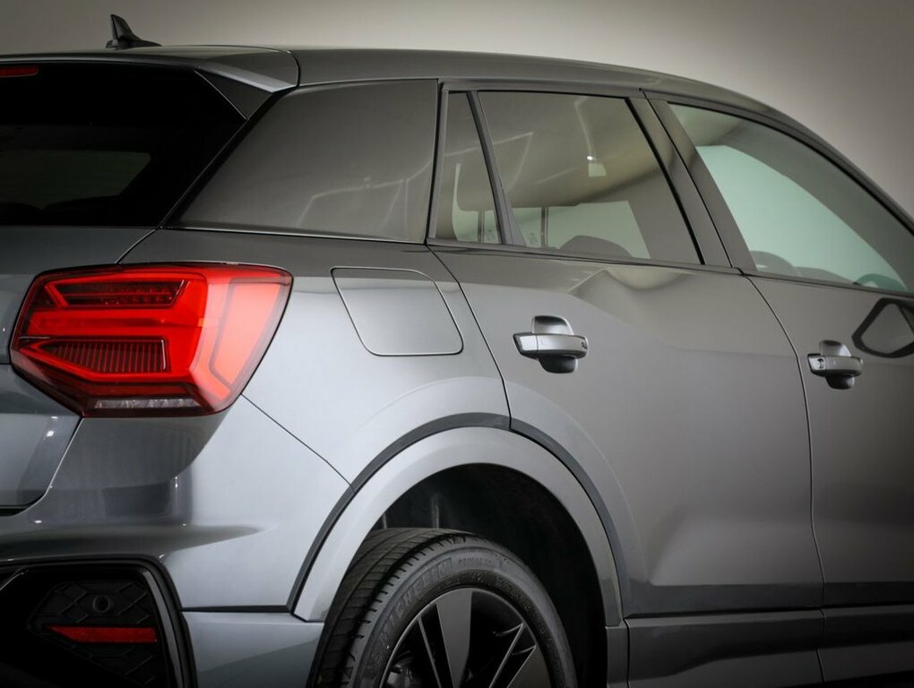 Audi Q2 1.5L S Line Grey #6