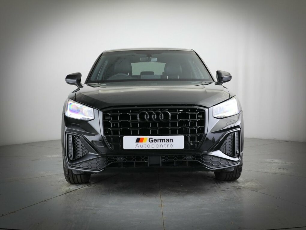 Audi Q2 1.5L S Line Black #4