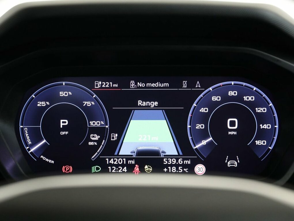 Audi Q4 E Tron Q4 210Kw 45 82Kwh S Line Leathertech Pa Black #22