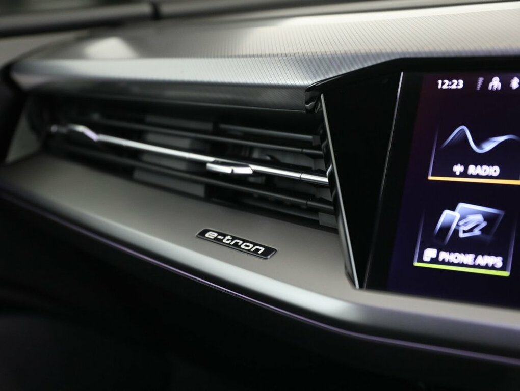 Audi Q4 E Tron Q4 210Kw 45 82Kwh S Line Leathertech Pa Black #42
