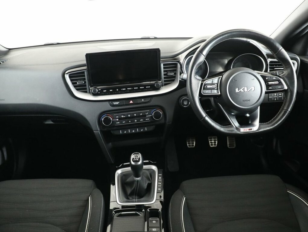 Kia Proceed Gt Orange #24