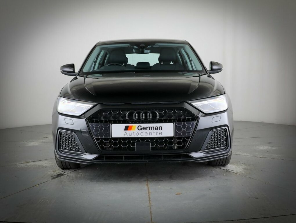 Audi A1 1L Sport NU73WKJ Black #4