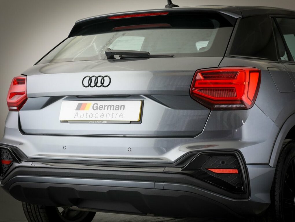 Audi Q2 1.5L S Line Grey #5