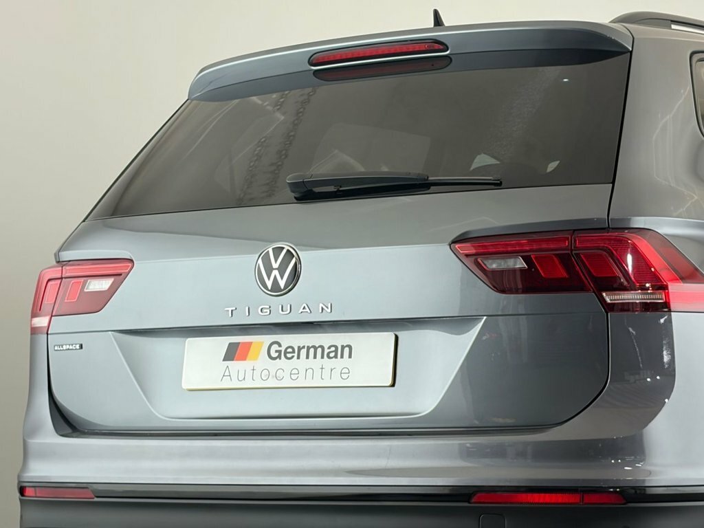 Volkswagen Tiguan Allspace 1.5L Life Grey #5