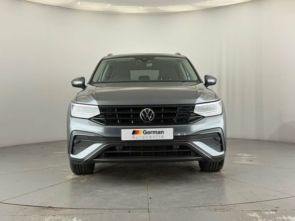 Volkswagen Tiguan Allspace 1.5L Life Grey #4