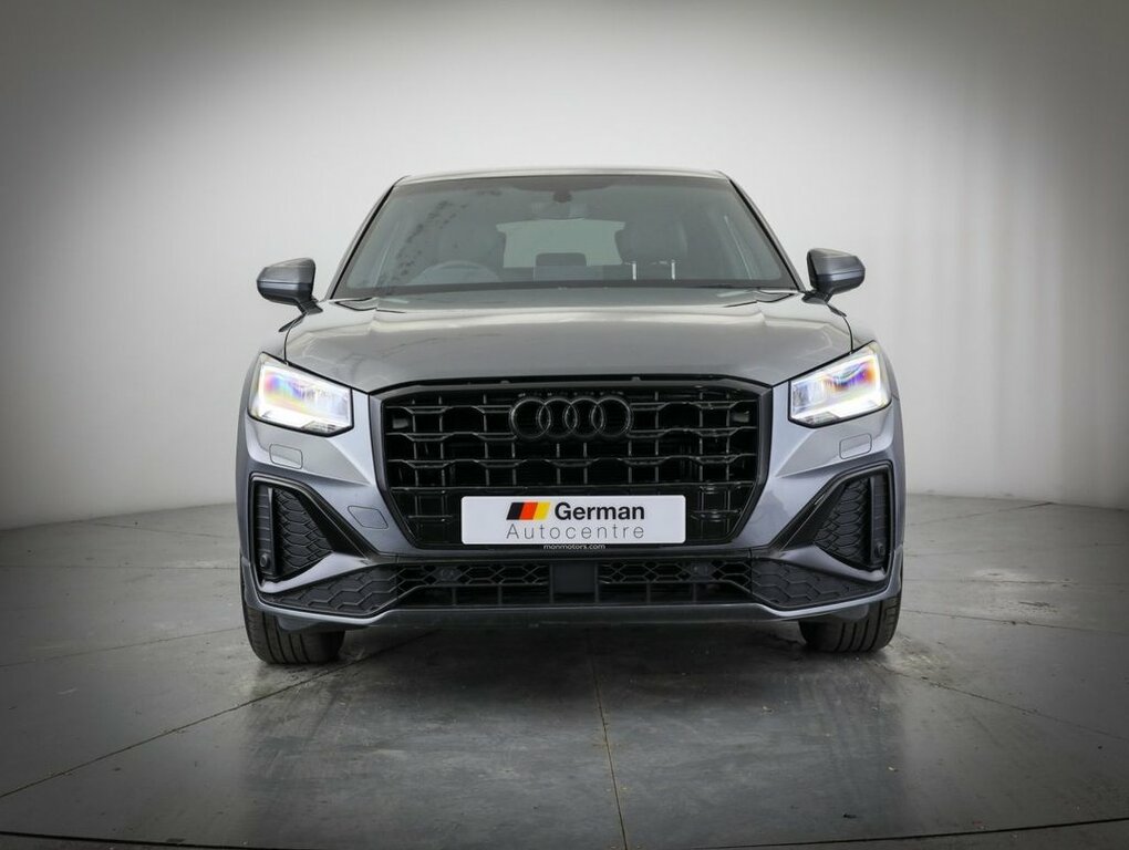 Audi Q2 1.5L S Line Grey #4