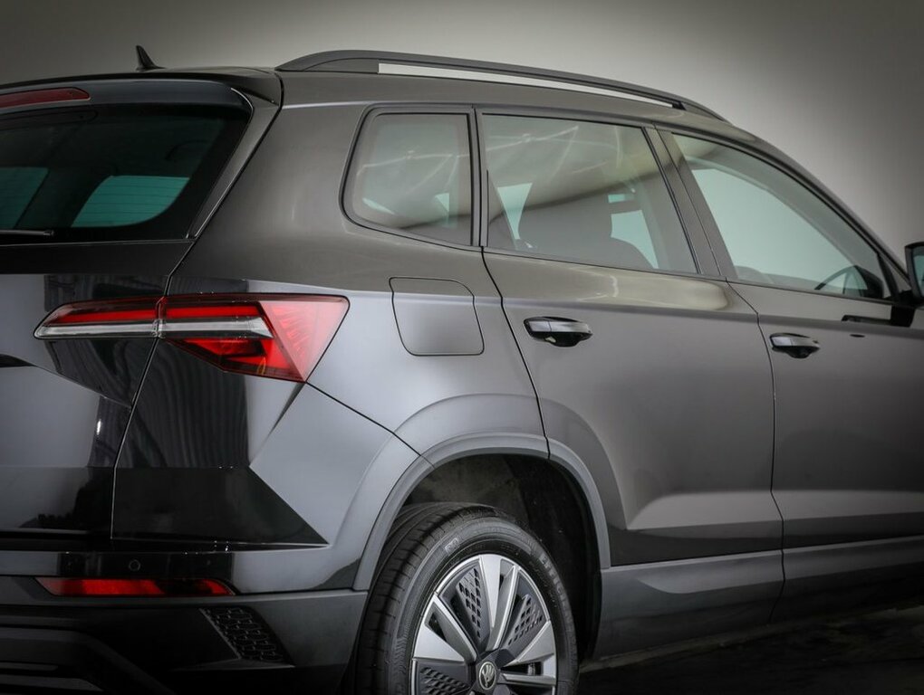 Skoda Karoq 1L Se Drive Black #6