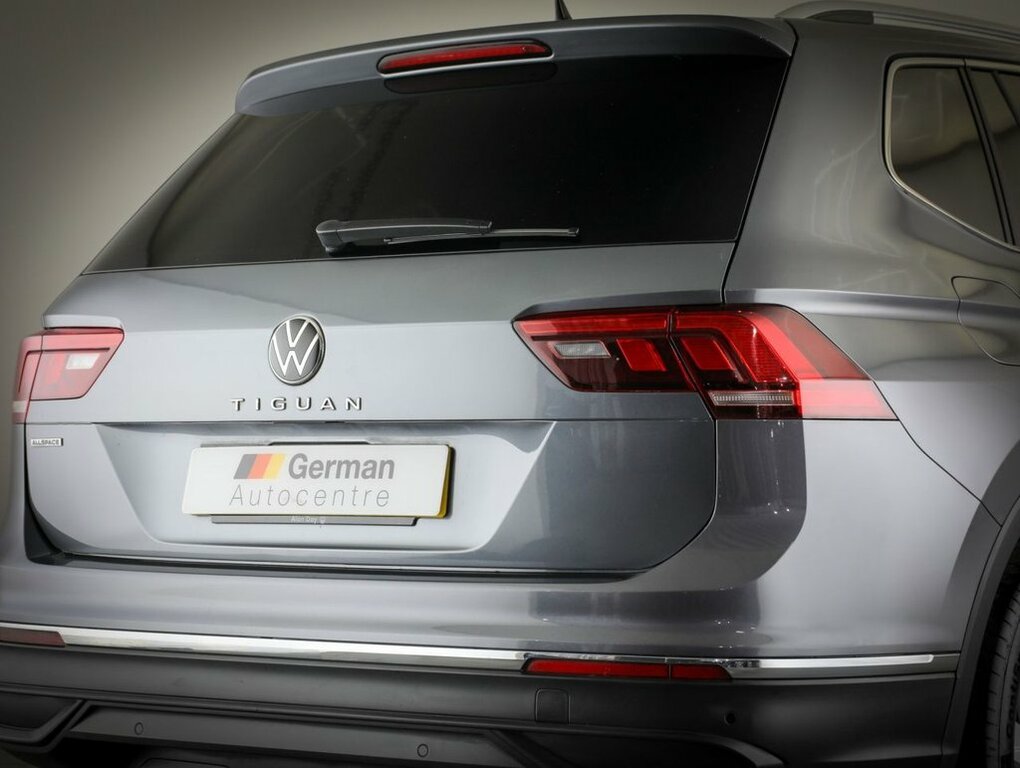 Volkswagen Tiguan Allspace 1.5L Life Grey #5
