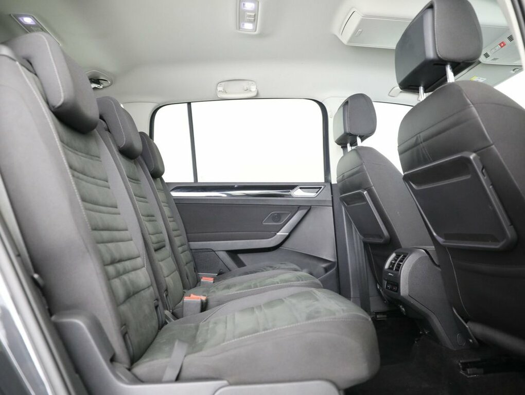 Volkswagen Touran Se Grey #29