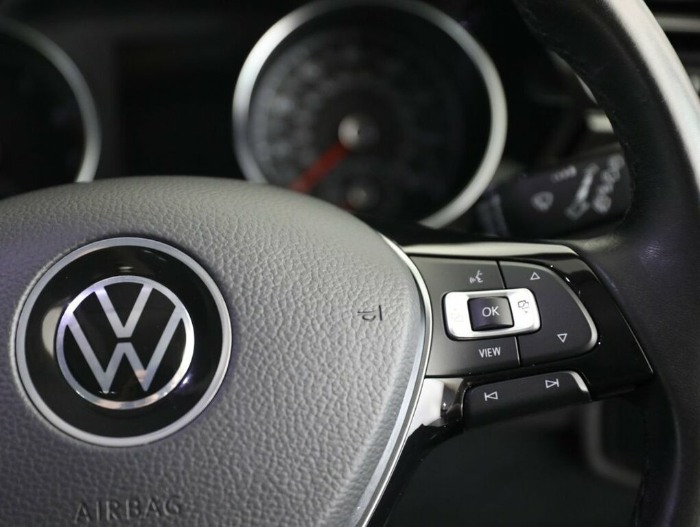Volkswagen Touran Se Grey #44
