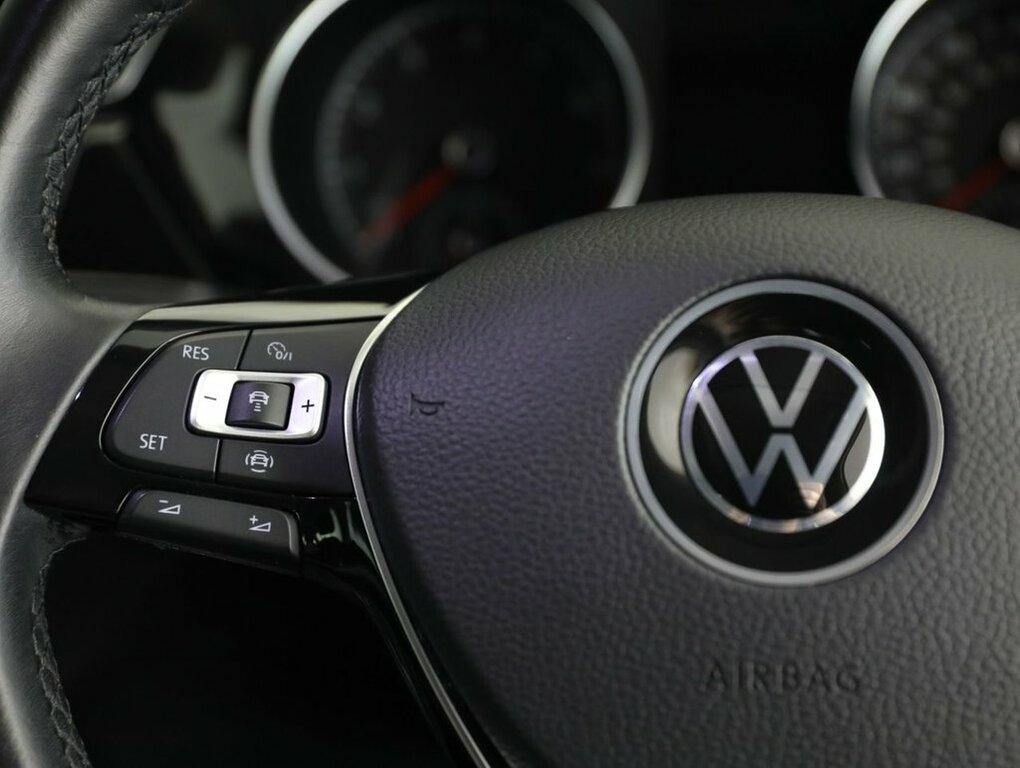 Volkswagen Touran Se Grey #20