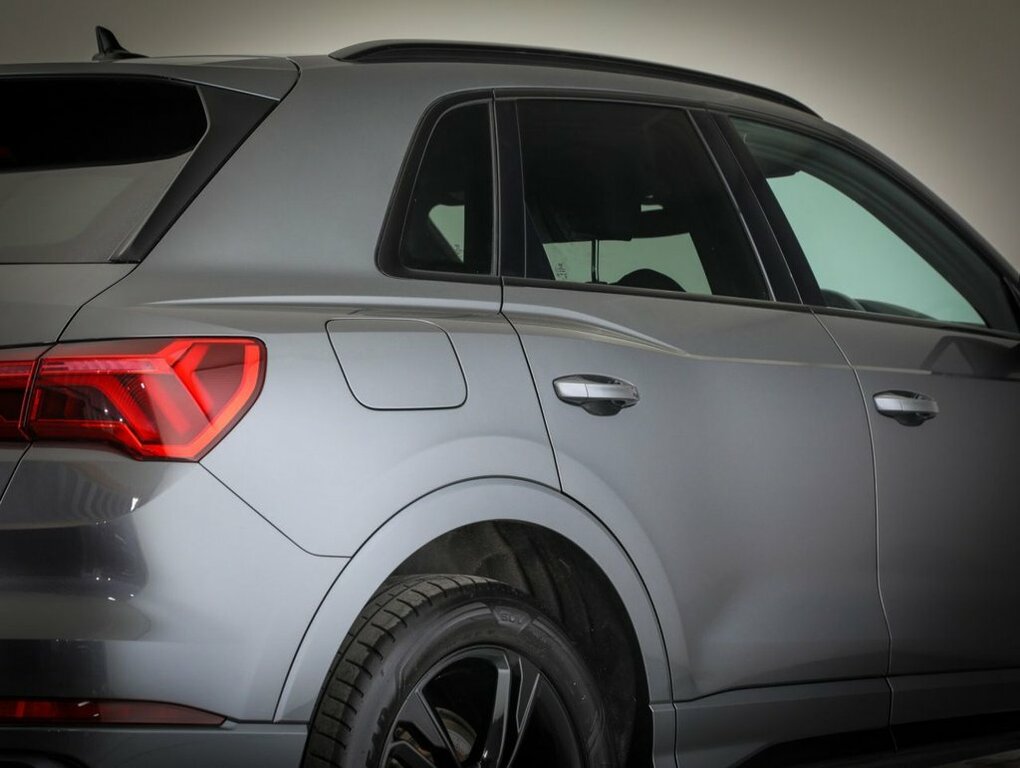 Audi Q3 1.5L S Line Grey #5