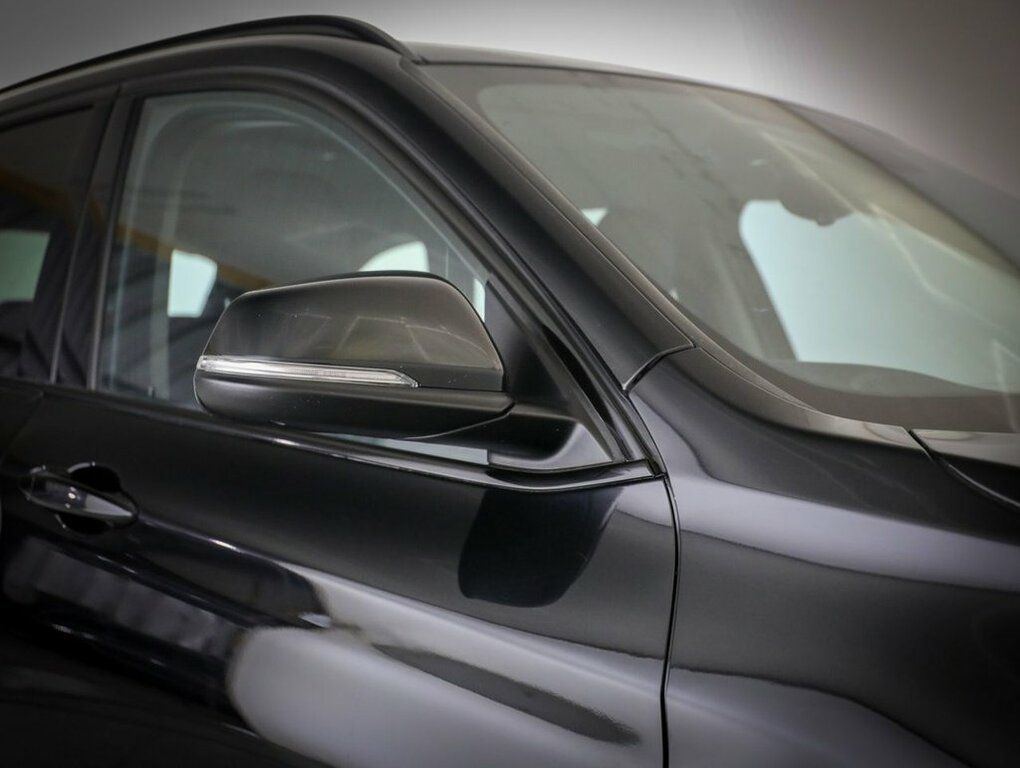 BMW X1 2L Xline Black #6