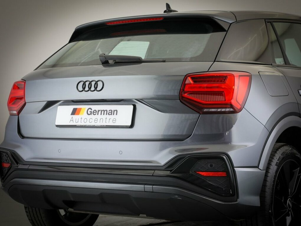 Audi Q2 1.5L S Line Grey #5