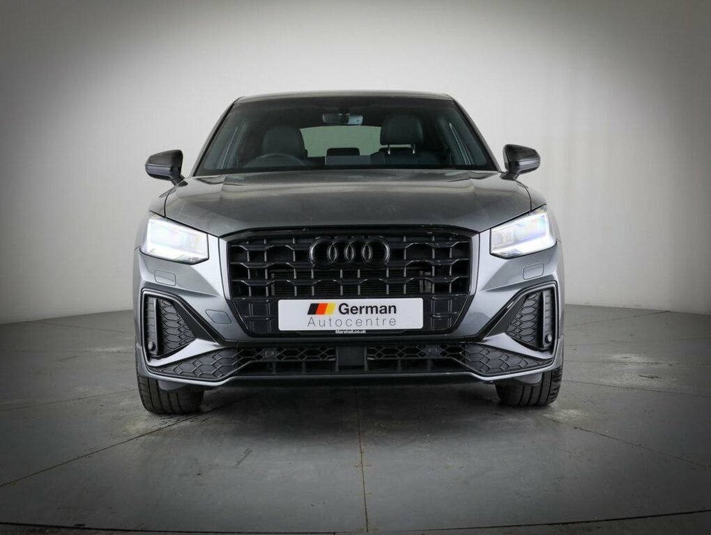 Audi Q2 1.5L S Line Grey #4