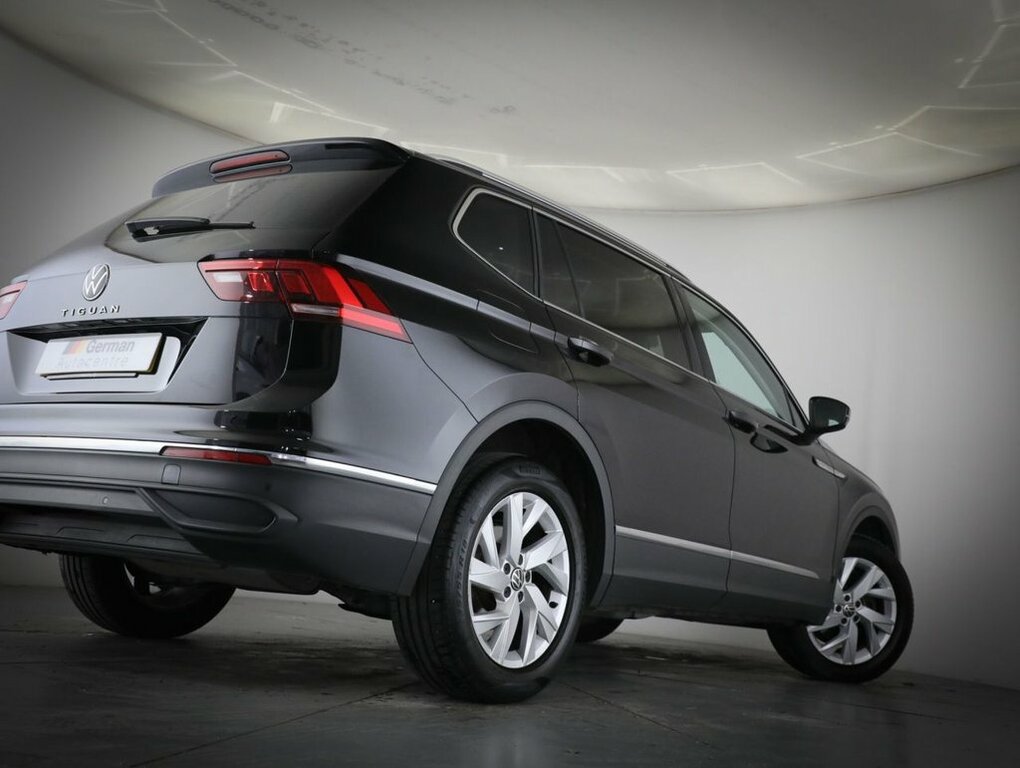 Volkswagen Tiguan Allspace 1.5L Life Black #6