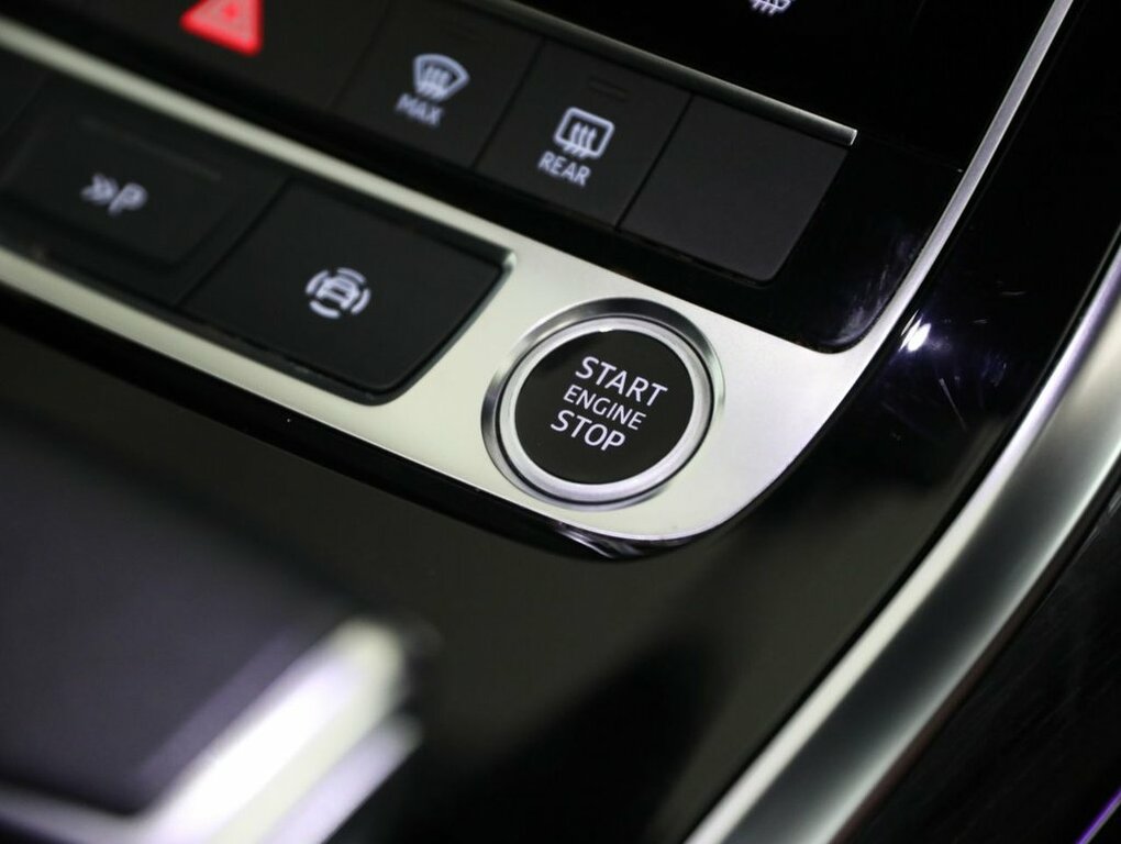 Audi Q7 Q7 Black Edition 55 Tfsi Mhev Quattro Grey #39