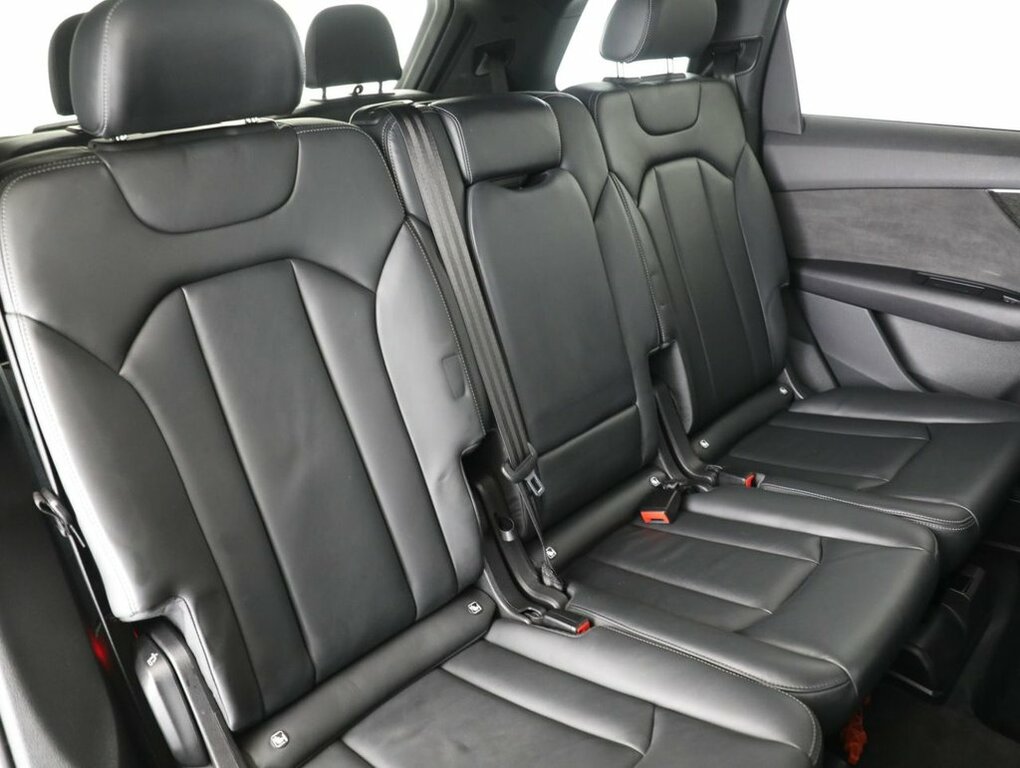 Audi Q7 Q7 Black Edition 55 Tfsi Mhev Quattro Grey #38